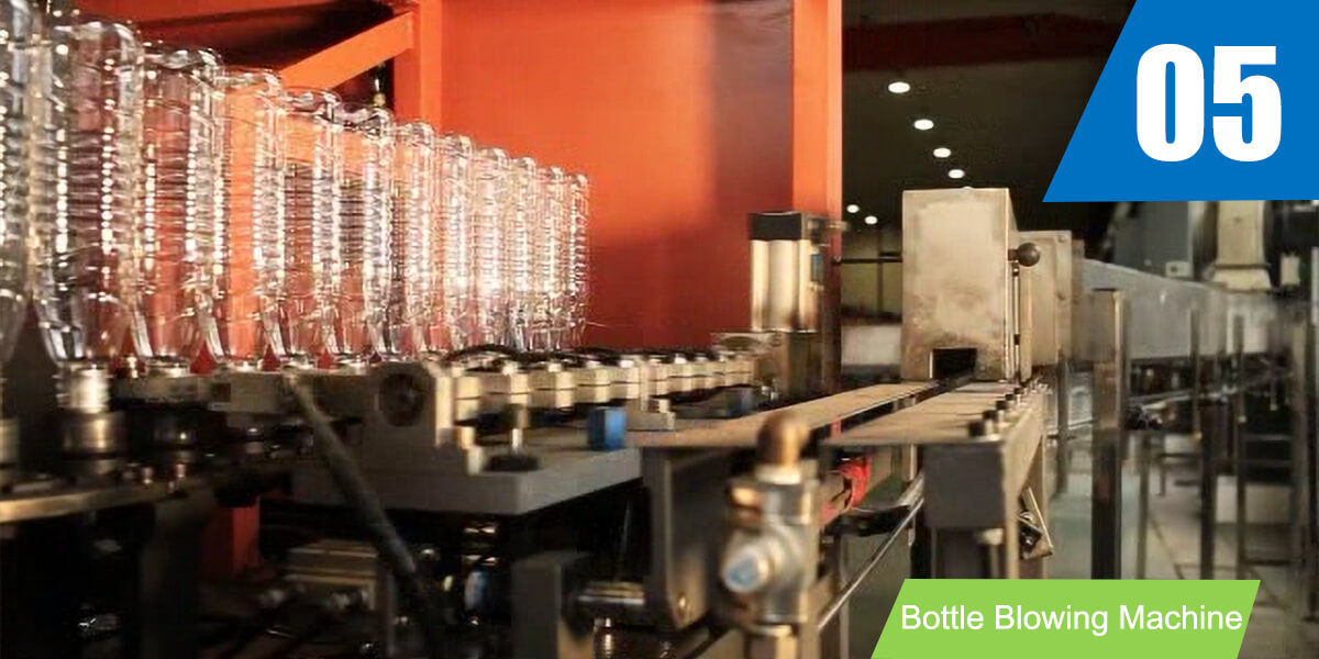 bottle blow molding machine